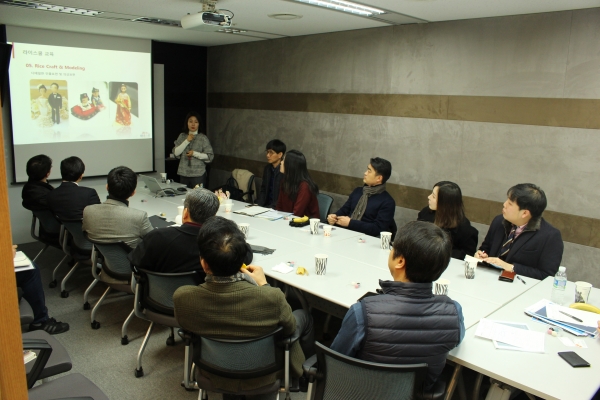 178회 선명투자융합포럼에서 IR을 진행하는 민제원대표