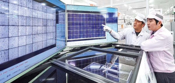 고출력 태양광모듈을 생산하는 신성이엔지 음성공장