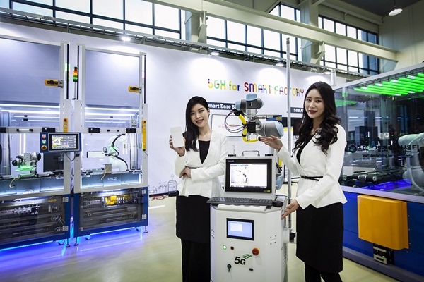 SKT가 안산 반월국가산업단지에서 5G 스마트팩토리 설루션을 공개했다 (제공: SK텔레콤)
