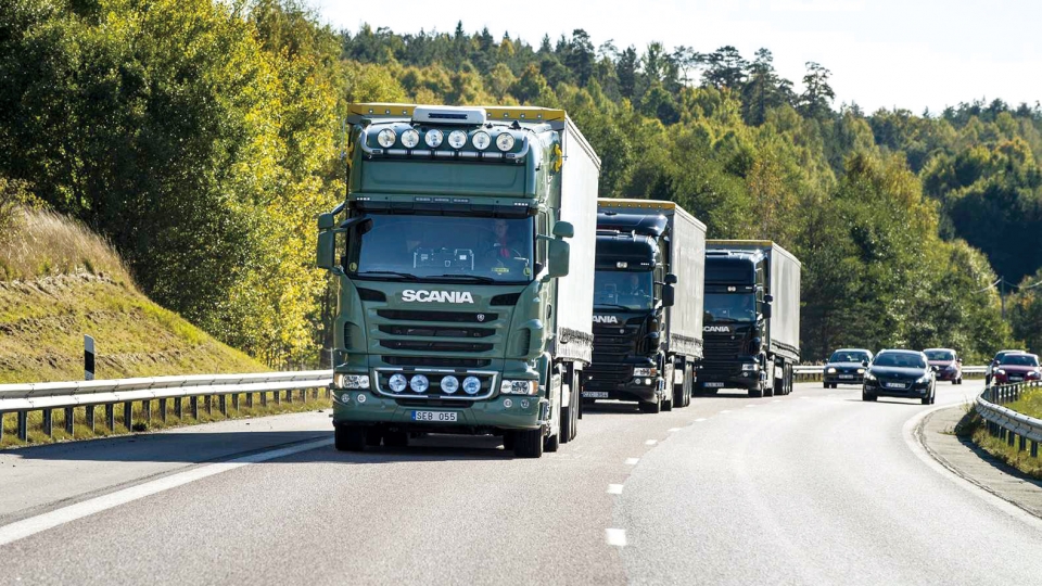 스카니아의 자율주행 트럭 군집주행 테스트 장면 (출처: Scania)
