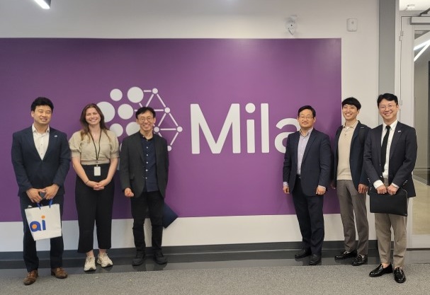 (왼쪽부터)임용우 주한 퀘벡정부 대표부 상무관, 가브리엘 허터바이스 밀라 스타트업 프로그램 리드, 함종민 AI 양재 허브 센터장, 허성욱 정보통신산업진흥원 원장, 성혁진 AI 양재 허브 팀장, 김영훈 정보통신산업진흥원 팀장(사진=서울특별시청) 