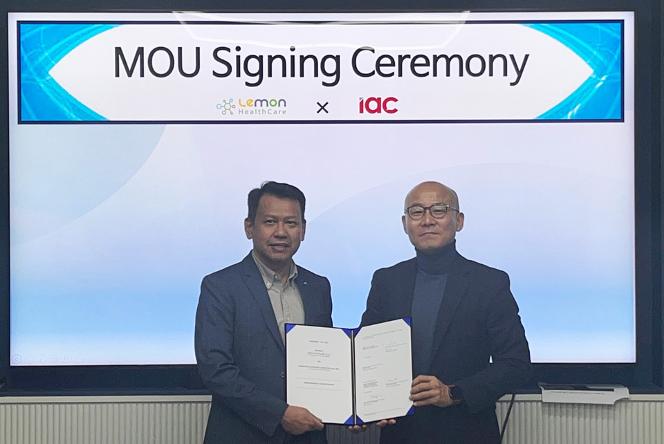 (왼쪽부터)IAC 마즐란 투히만 대표, 레몬헬스케어 임치규 수석부사장(사진=레몬헬스케어)