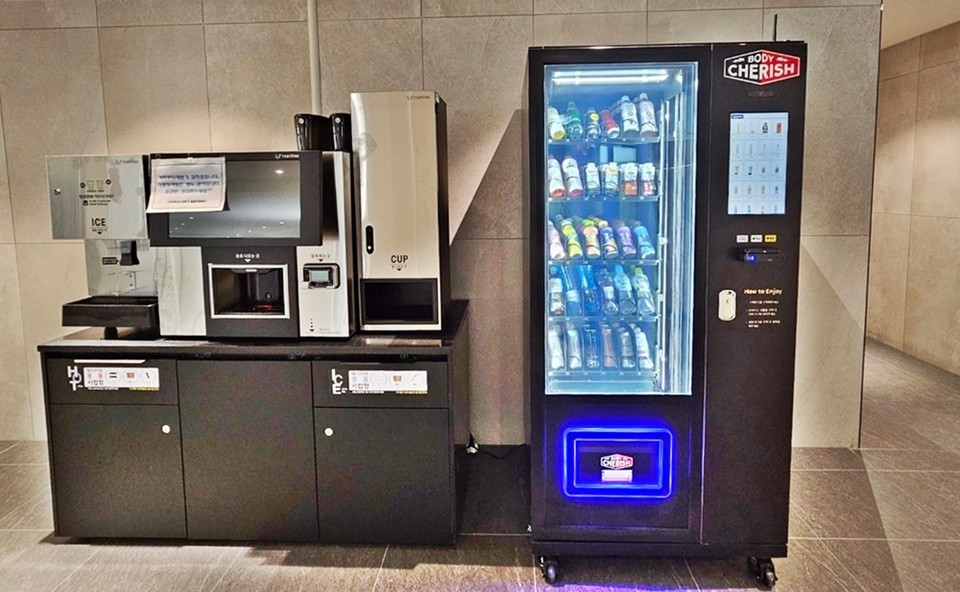 안산푸르지오브리파크 아파트 커뮤니티센터에 서비스중인 바디체리쉬 자판기 제품(사진=바디체리쉬)